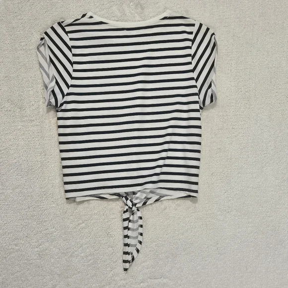 Zara Stripe Knot Front Tee Navy Blue White Size M Summer Vacation Cropped Preppy - Picture 6 of 6
